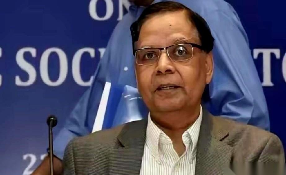 那个当年给莫迪出主意，嗓门最大、喊着要用20年干掉"中国制造"的印度经济学家帕纳