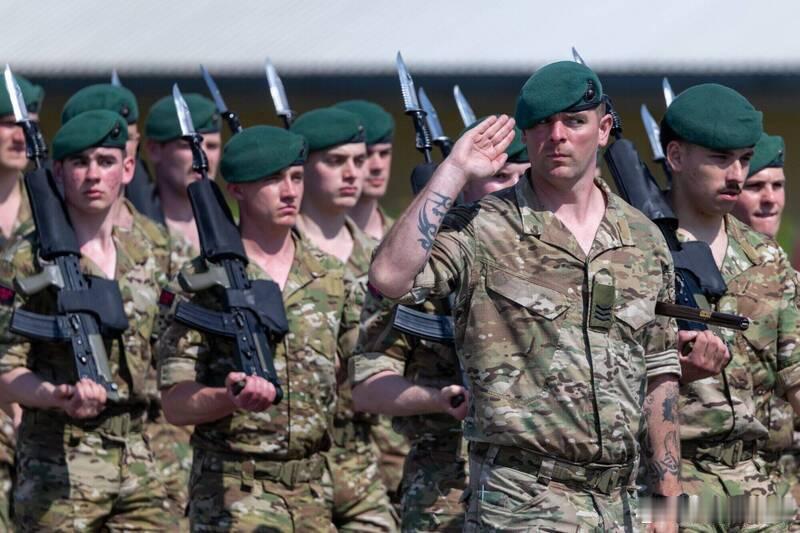 英国放宽动员门槛，退伍军人征召年龄提高至65岁 海外新鲜事 英国政府15日宣布，