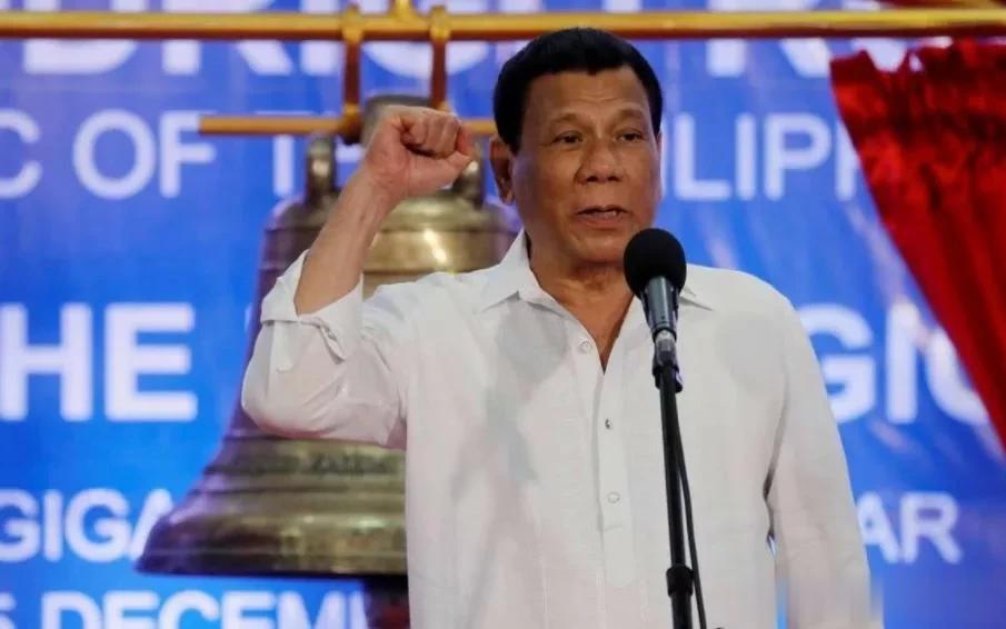 杜特尔特“灵魂拷问”马科斯：你挡得住五分钟就到的导弹吗？

来源:海峡快讯

近