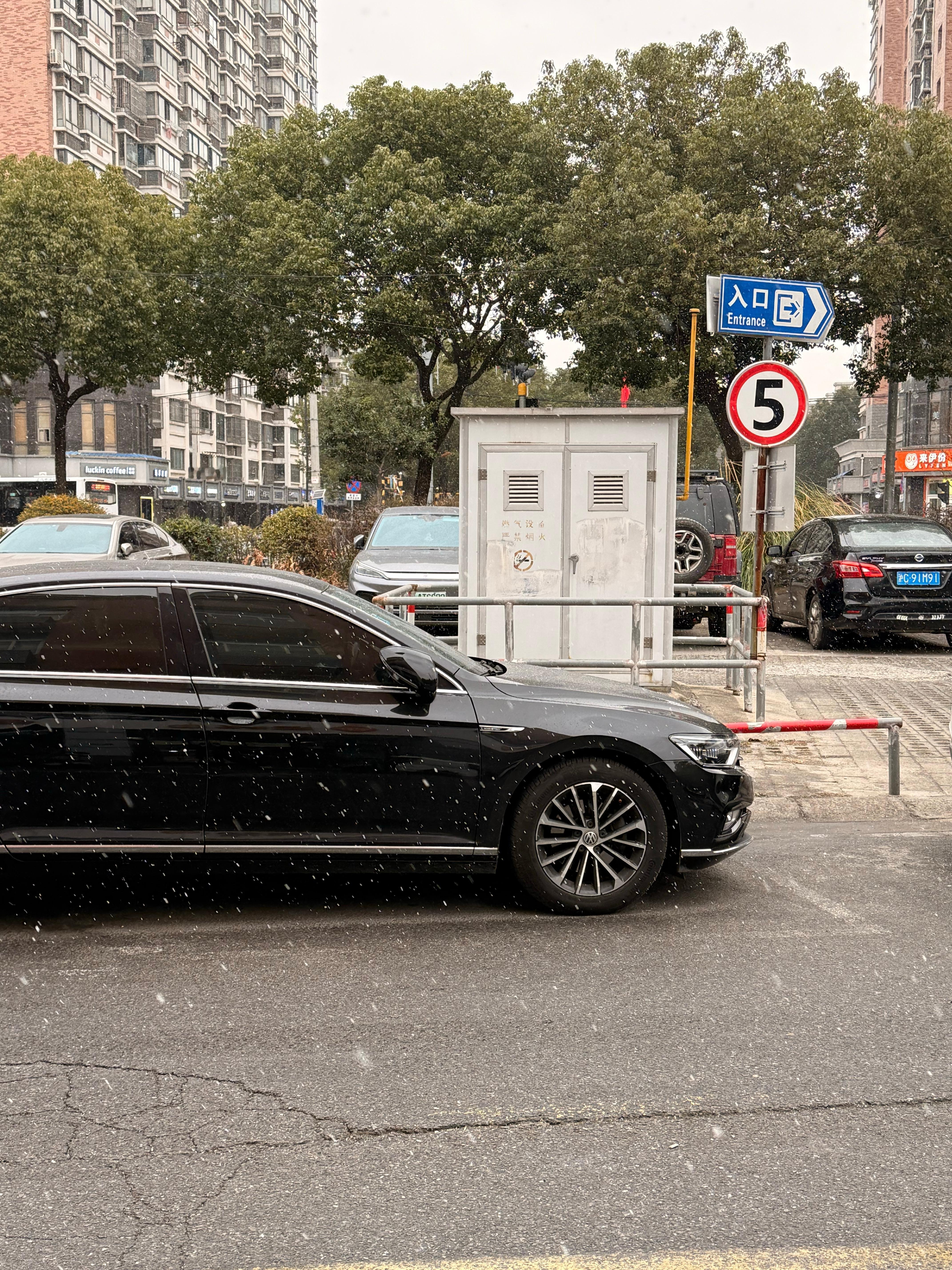 上海下雪好浪漫上海下雪了 