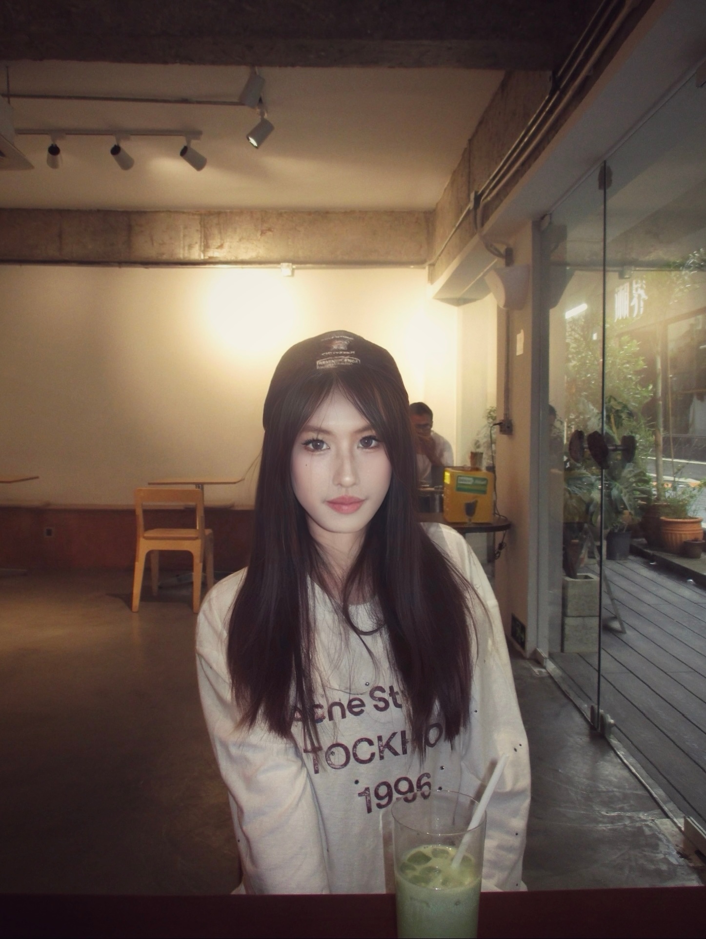 这次就算了 下次不许再把自己当回事了哦 ​​​