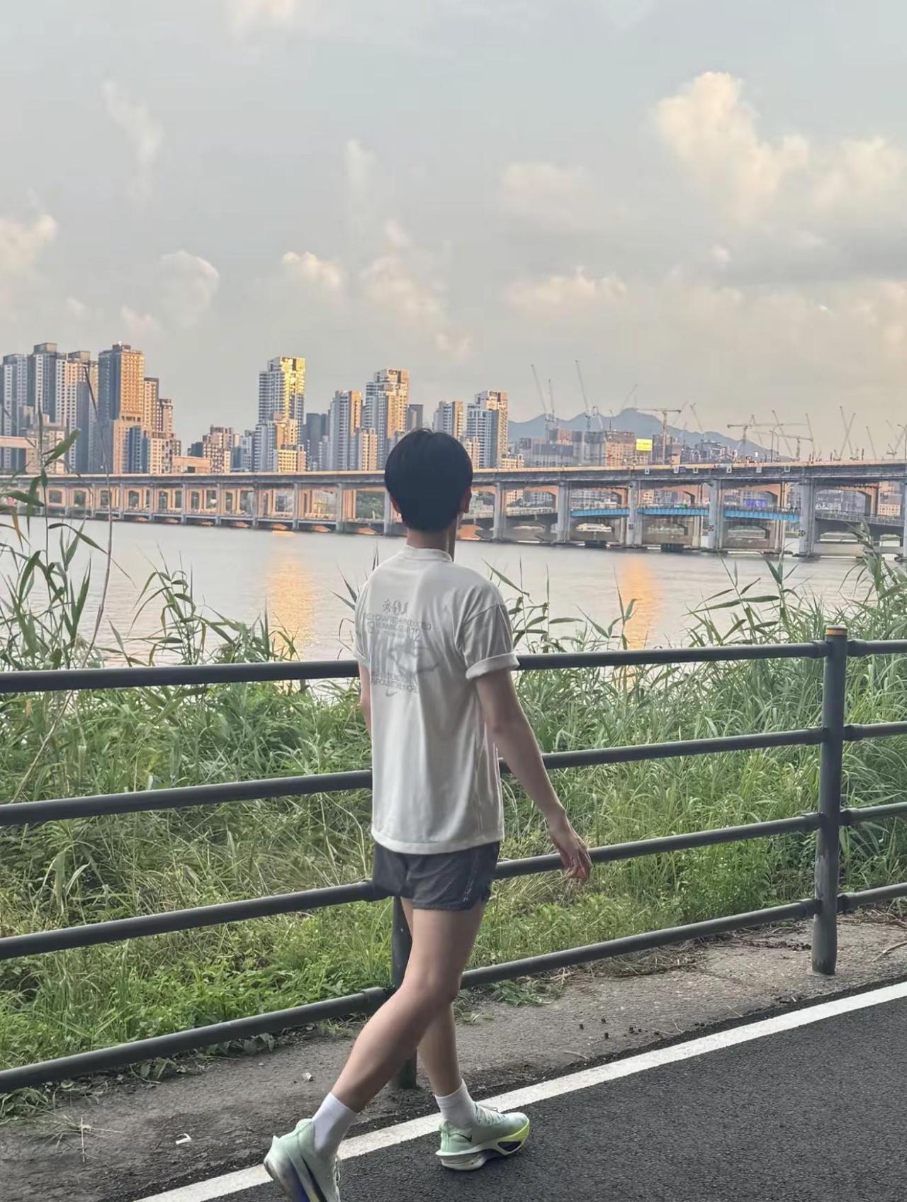 我喜欢这样跟着你…