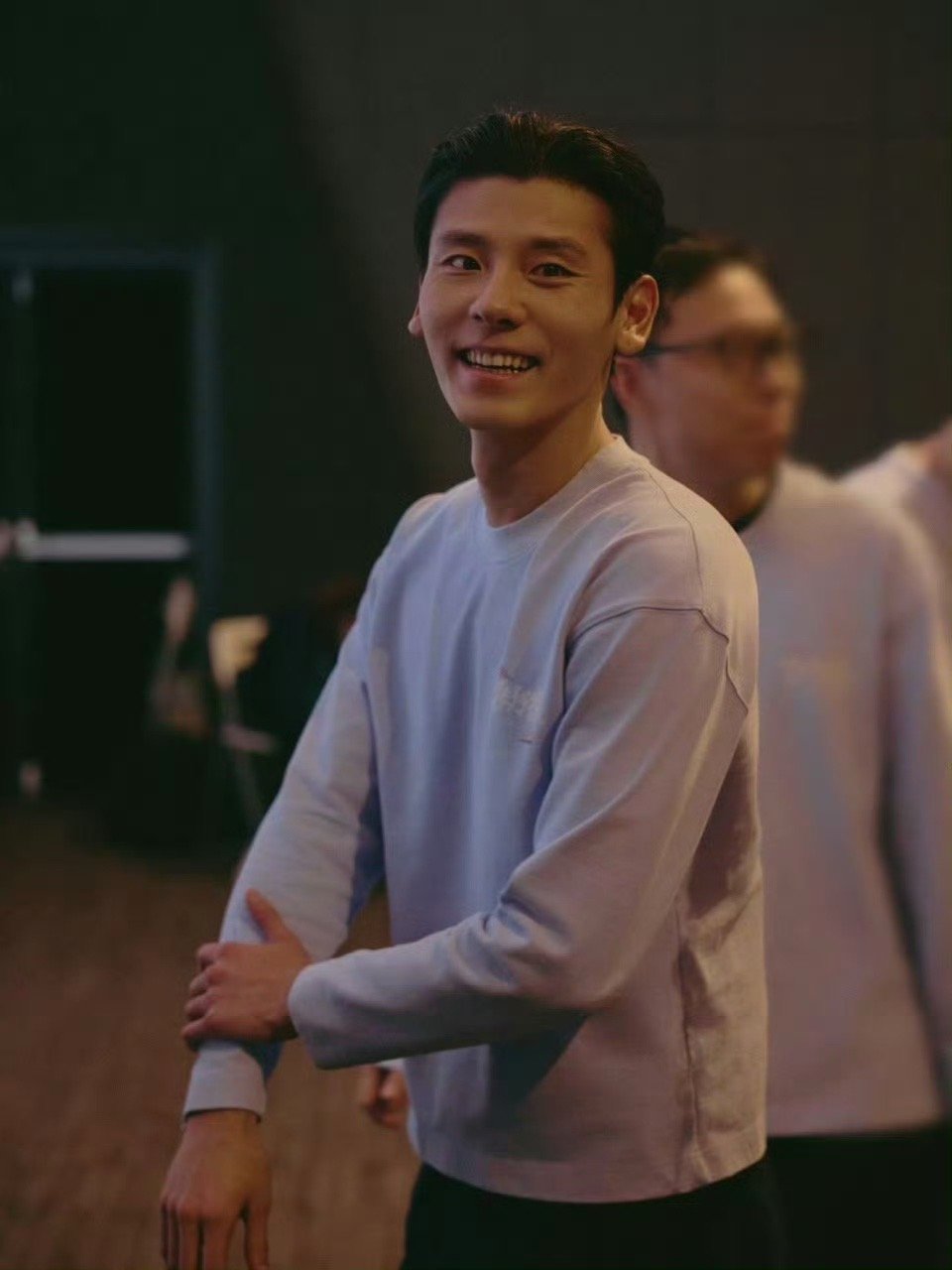 蒋奇明新片太有生活了 蒋奇明把《飞行家》里工人的坚持与梦想演得活灵活现，没有刻意