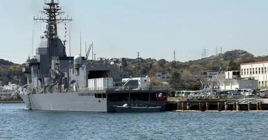 12月24日消息，
日本防卫装备厅近日确认，
已在“飞鸟”号试验舰上安装了高能激