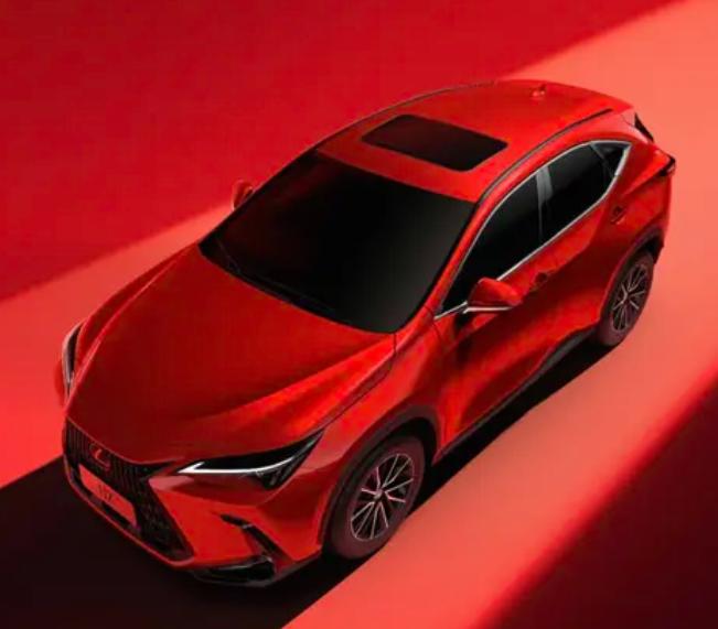 8 月 23 日，新款雷克萨斯 NX 正式上市啦，一出手就推出 6 款配置车型，