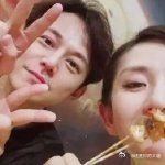 谢娜[超话]谢娜爆料何炅有八块腹肌姐姐当家 哟吼！谢娜在《姐姐当家》中爆料何老师