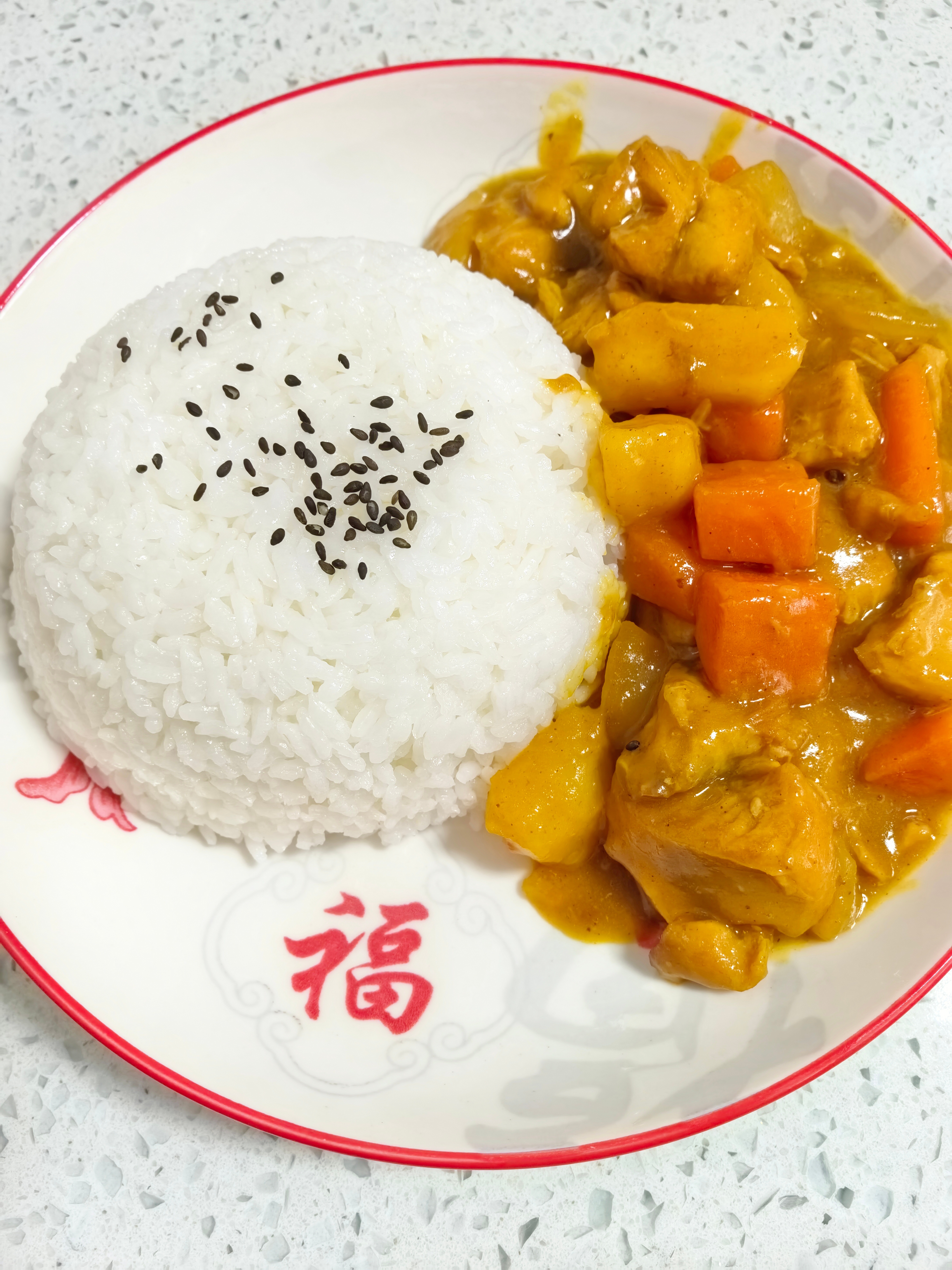 .每日一餐分享.今晚又是二儿子一人餐，太好做了，来份鸡肉咖喱饭吧，他的最爱～ 
