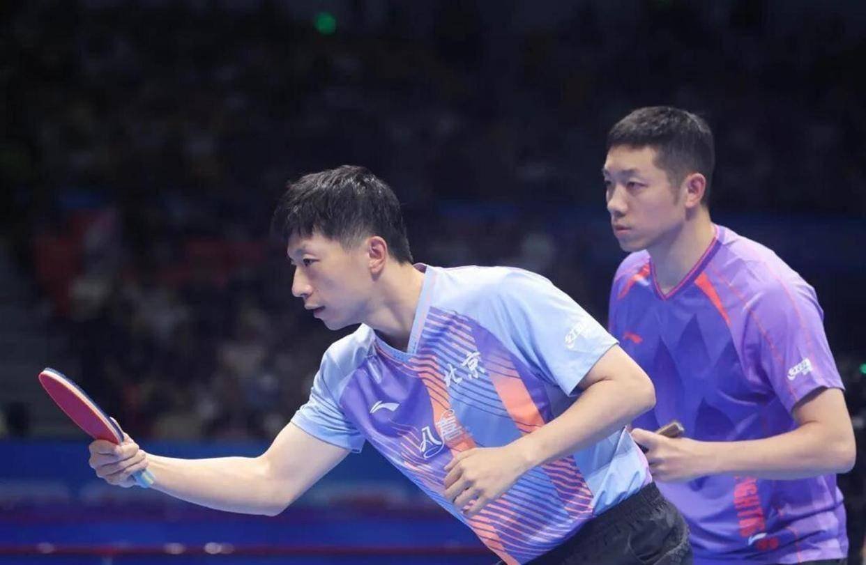 马龙许昕晋级八强7月17日湖南长沙，2026全国乒乓球锦标赛男双1/8决赛，马龙