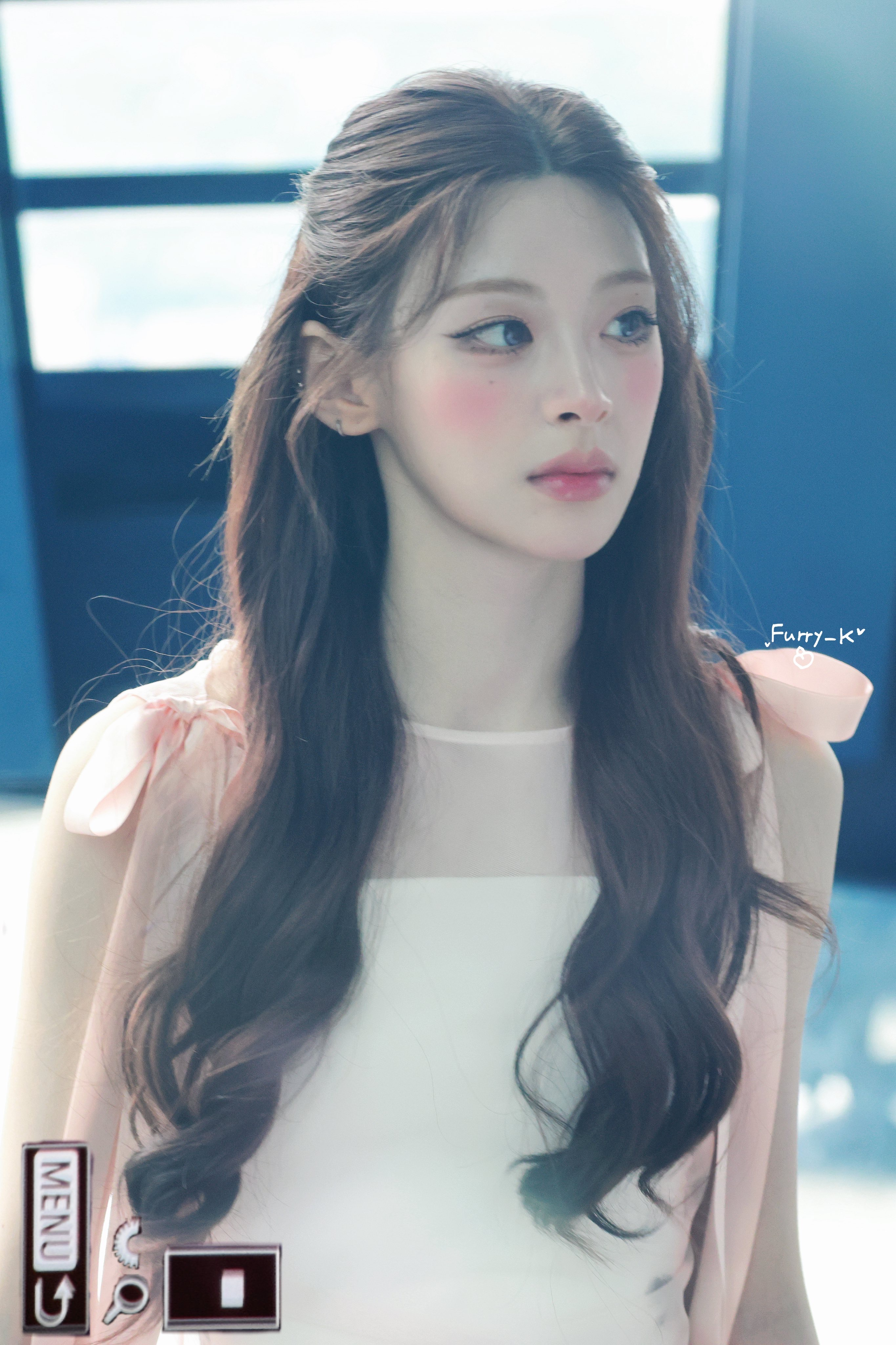瘦成桃子干的seeun 