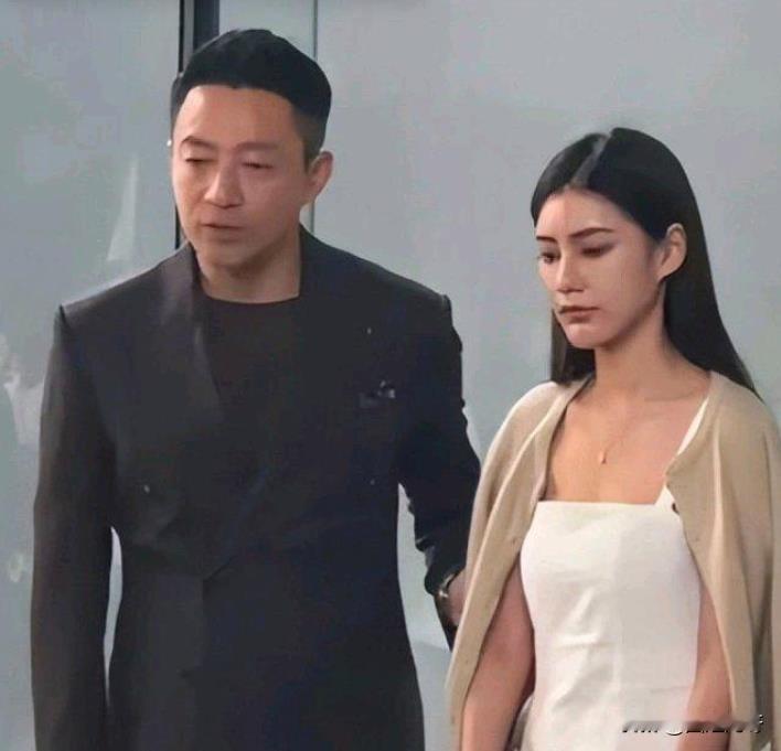 哈哈哈~快笑亖了！汪小菲官宣结婚，并且晒了结婚照。明明是一件值得祝福的事情，结果