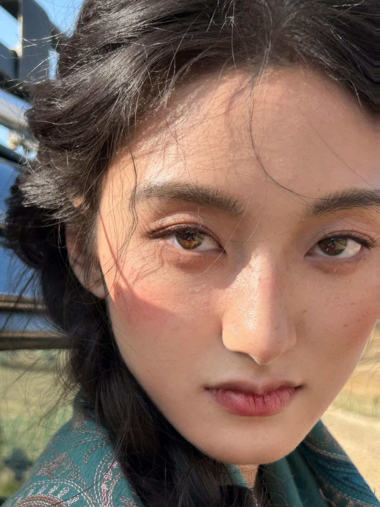 我的全部野心就是自由一生。