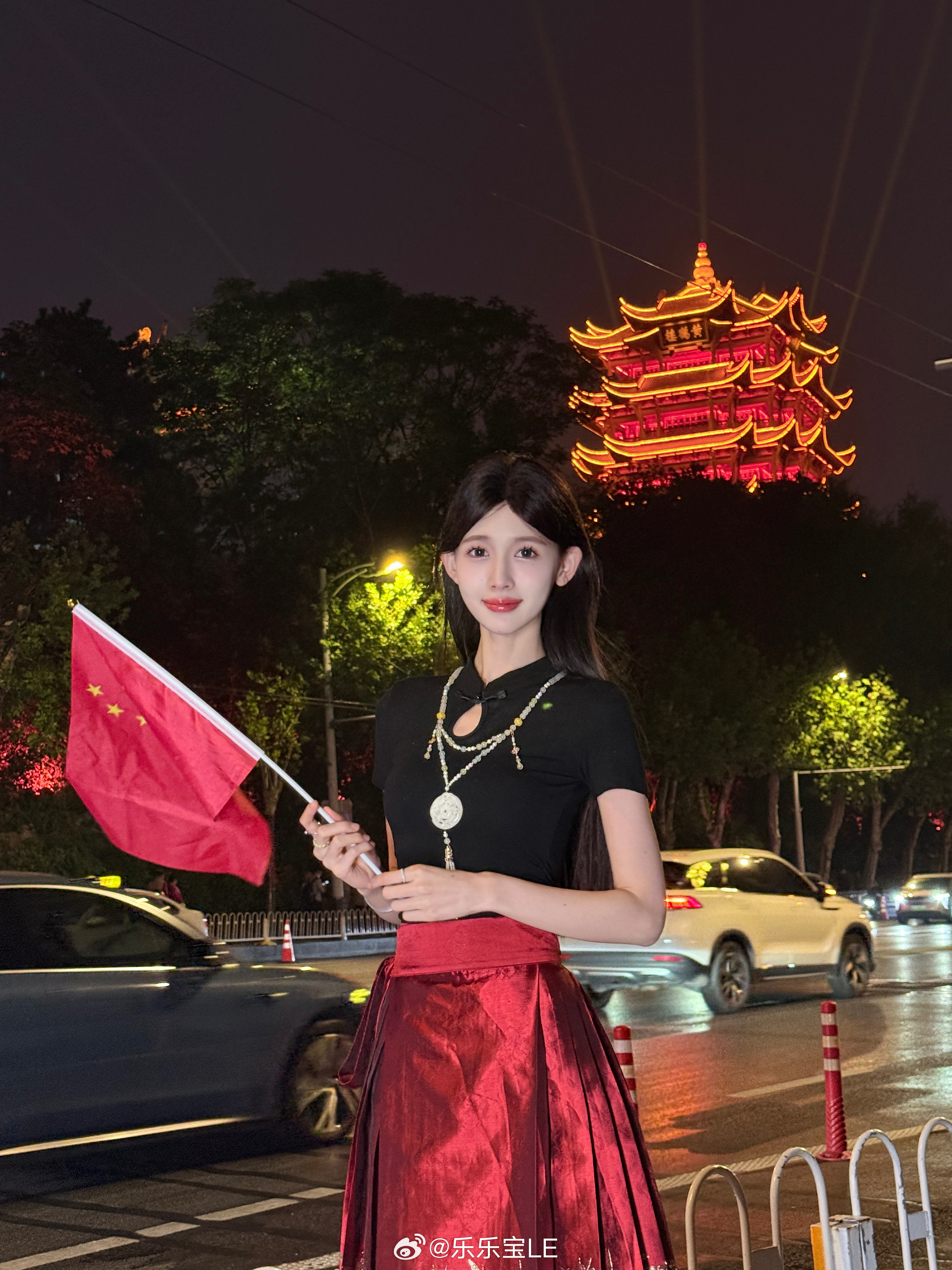 来搬砖咯乐乐宝车模  ​​​