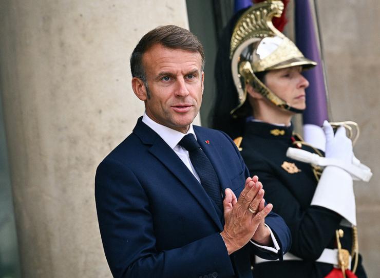 马克龙想玩“两面派”？这次中国绝不会惯着你！


法国这波操作真是有点拎不清，一