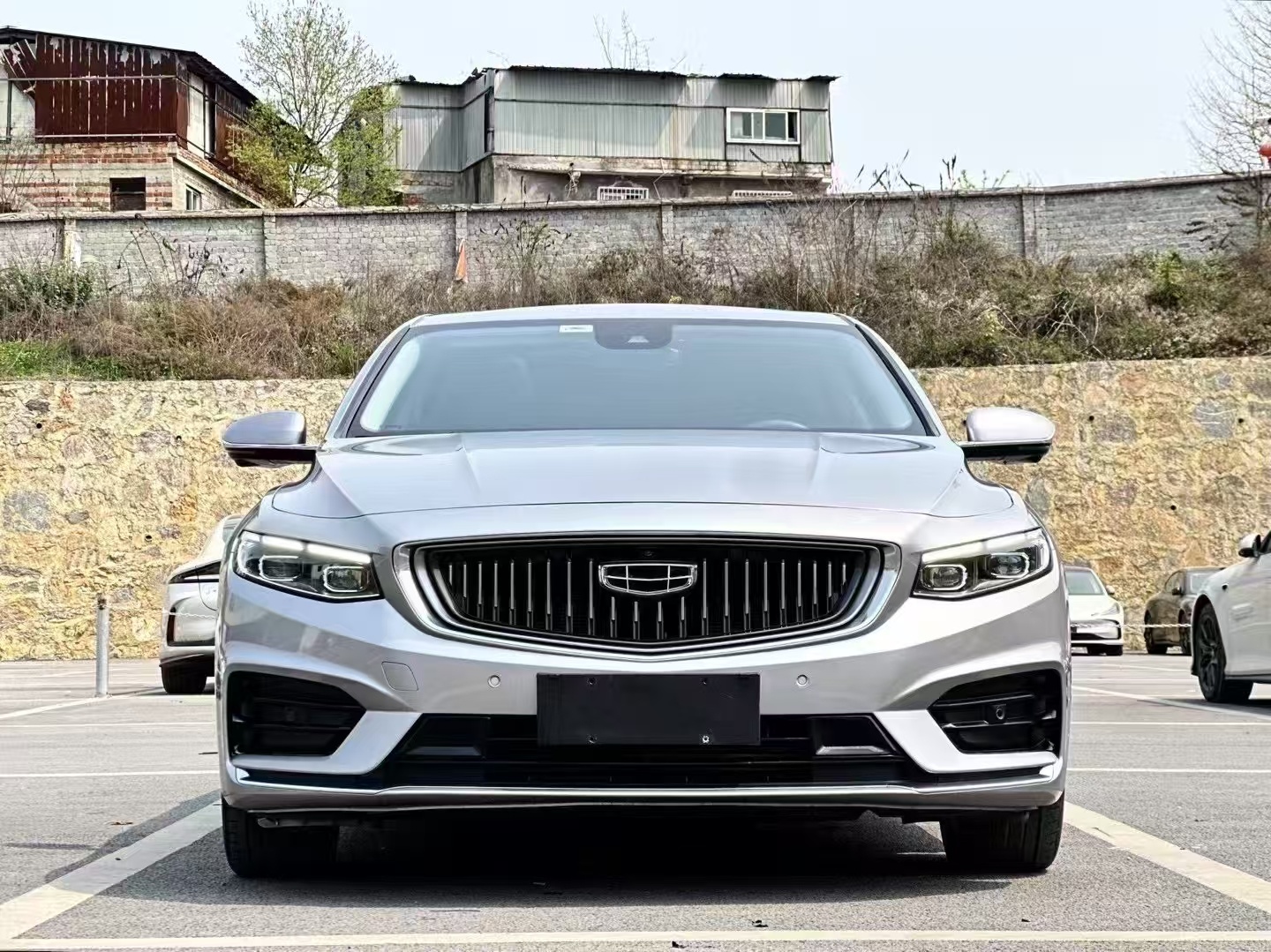 什么样的新能源车更保值超级车主 🚗🌟【究竟哪些车型能扛住时间考验？】🌟🔍