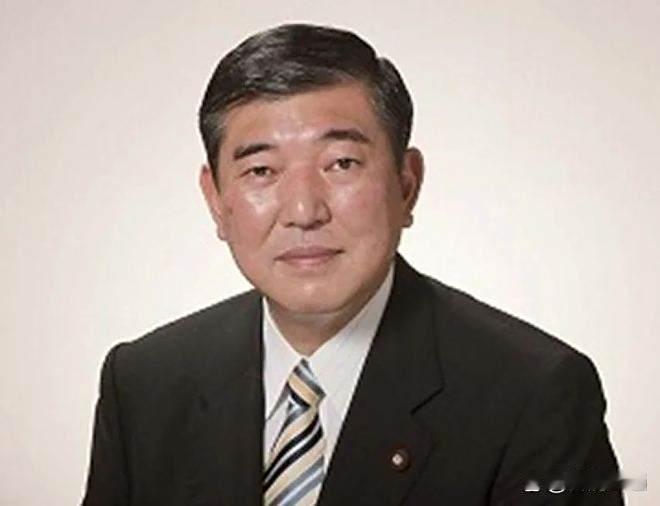 当地时间21日上午，日本石破内阁召开临时内阁会议，集体递交辞呈。自民党总裁石破茂