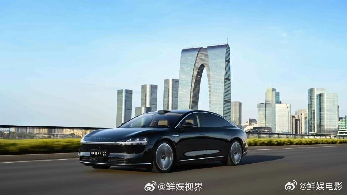 #杨幂下单等提##杨幂下定享界S9# 幂姐真是行动迅速的代表！刚刚点赞享界S9的