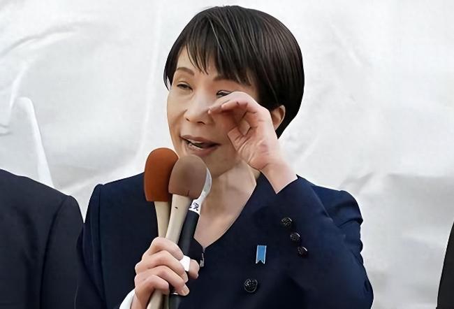 高市早苗哭诉，她有把握让北京向东京妥协，但需日本1.2亿民众支持！

高市早苗街