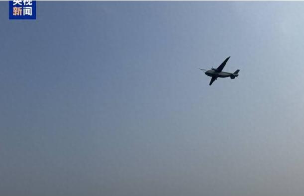 美国还在满世界拉帮结派，咱们却悄悄干了件惊天动地的大事。一架7吨级的“空中巨兽”