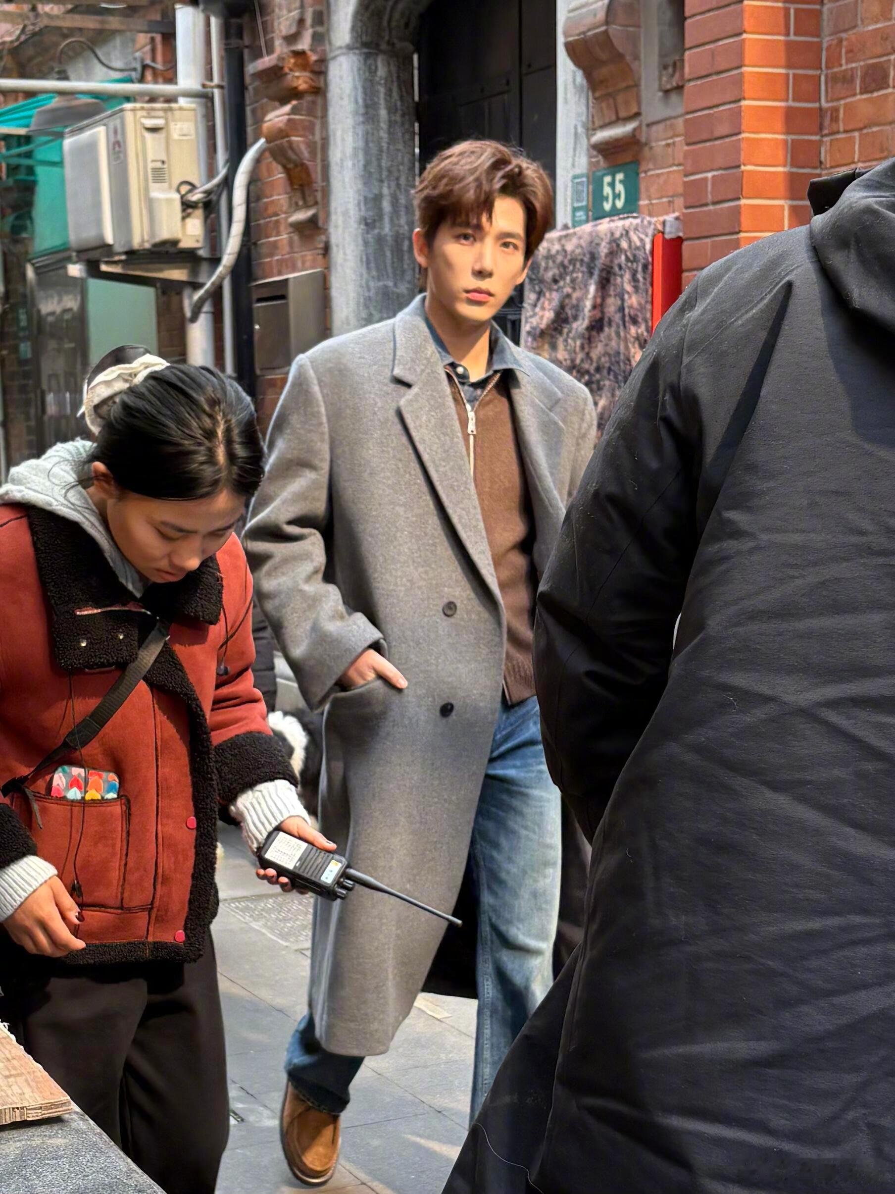 王安宇《想把你和时间藏起来》路透，上海弄堂里的季清和，完全男神