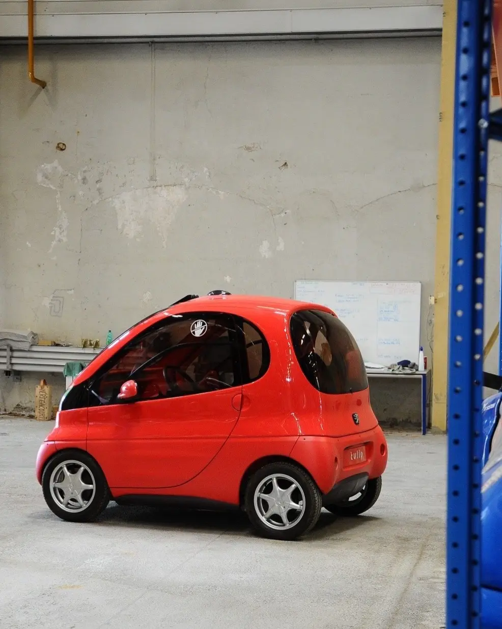 1995年标致郁金香(Tulip)纯电概念车