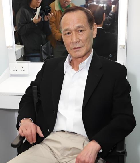 1988年，警察从陈惠敏的家中搜查出2支手枪，200发子弹，就在警察要将陈惠敏带