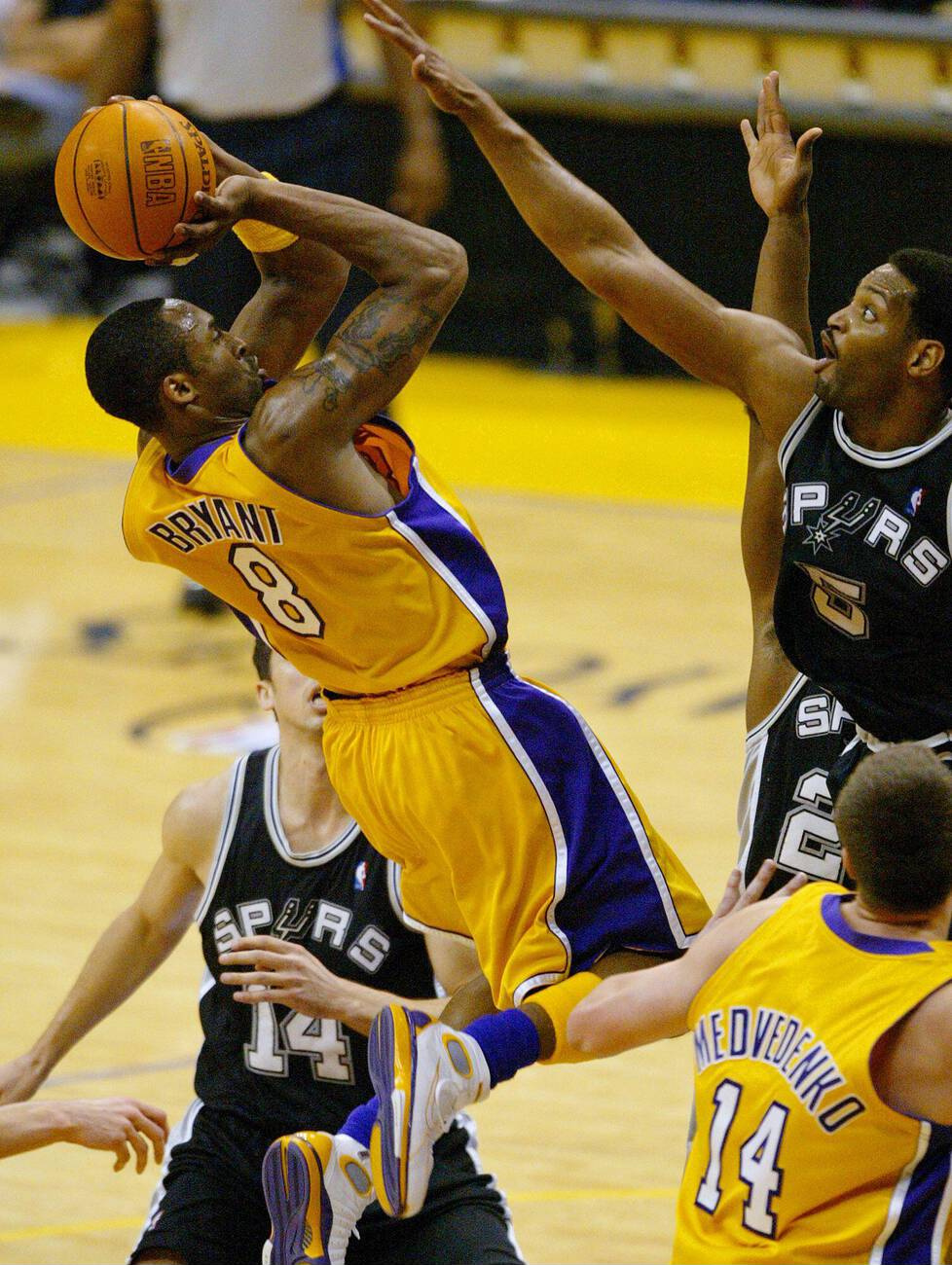 Kobe Bryant 大后仰科比