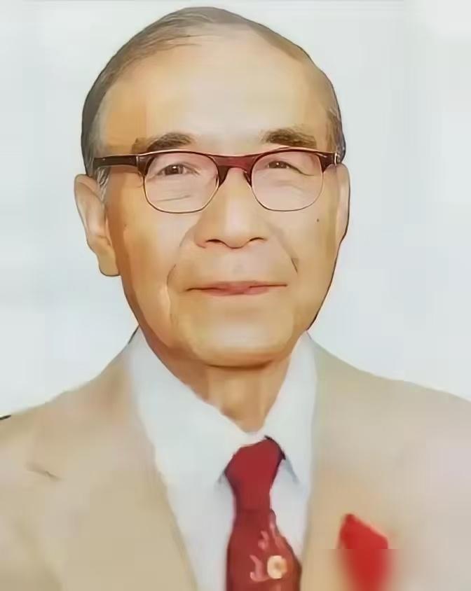 85岁的他喝迷糊了，把家里23岁的小保姆当成了自己老婆。

这事儿真不是啥博眼球