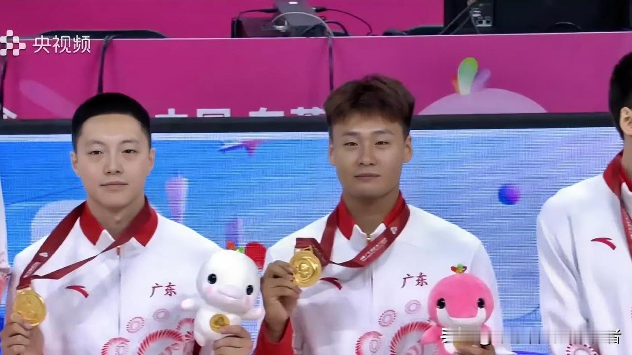 广东全运会夺冠，看似轻松，实则必然！

浙江队核心余嘉豪缺阵，朱俊龙独木难支；而