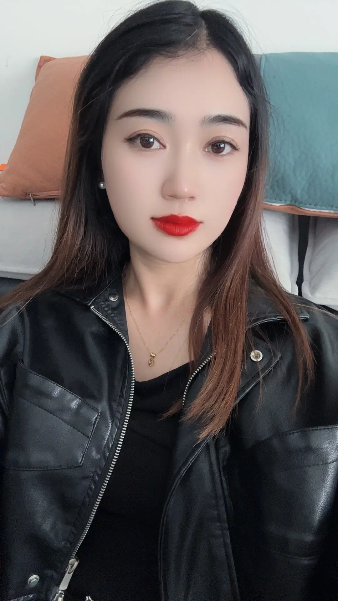一个女人一个味，你猜猜我是什么味儿？