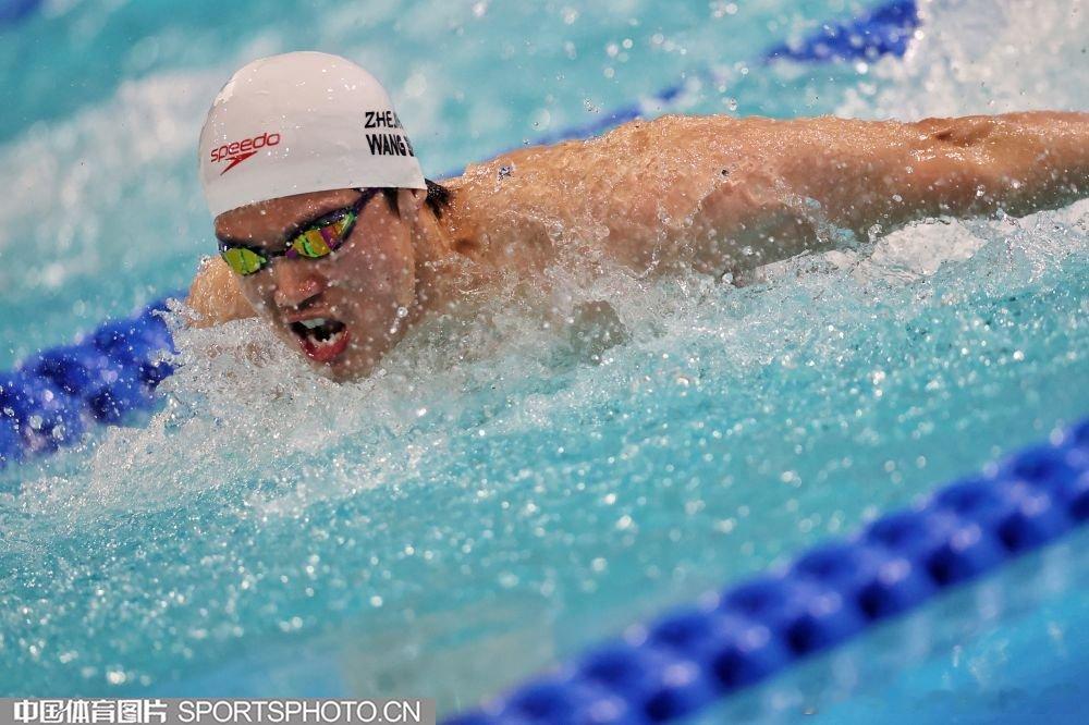 从平凡走向非凡，需要日复一日的重复和努力。汪顺的20262026一起打call顺