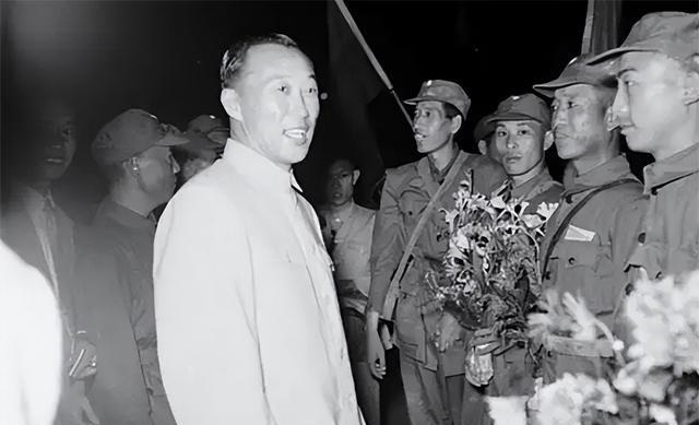 1964年，段希文带着国民党残军将武器上缴给了泰军，不料当晚，就有大股武装袭击美