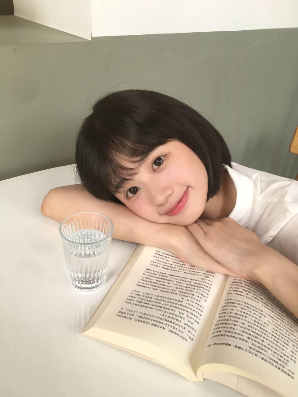 哈登熄火，莫布里也拉跨！ 

哈登12中3，莫布里14中6，两个人合计26次出手