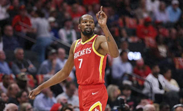 就在今天！一个前无古人的NBA纪录，被38岁的杜兰特达成了