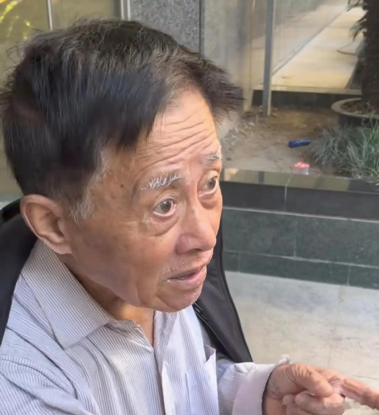 上海建工爷叔口袋里装了3000元，十三太保要求请客68元的自助餐。  建工爷叔说