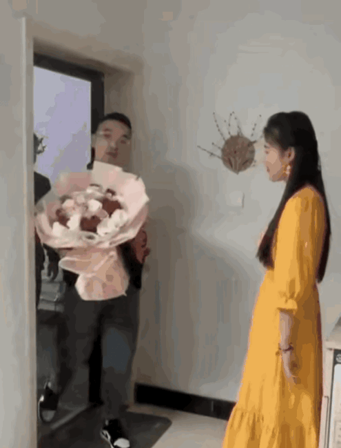 盘点那些美女化妆后，连男友都认不出来的搞笑名场面。