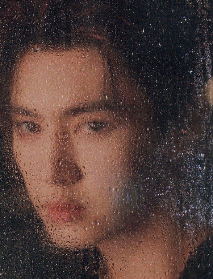 #陈哲远解锁首套高定##陈哲远红发费加罗路透#陈哲远的红发搭配费加罗路透中的首套