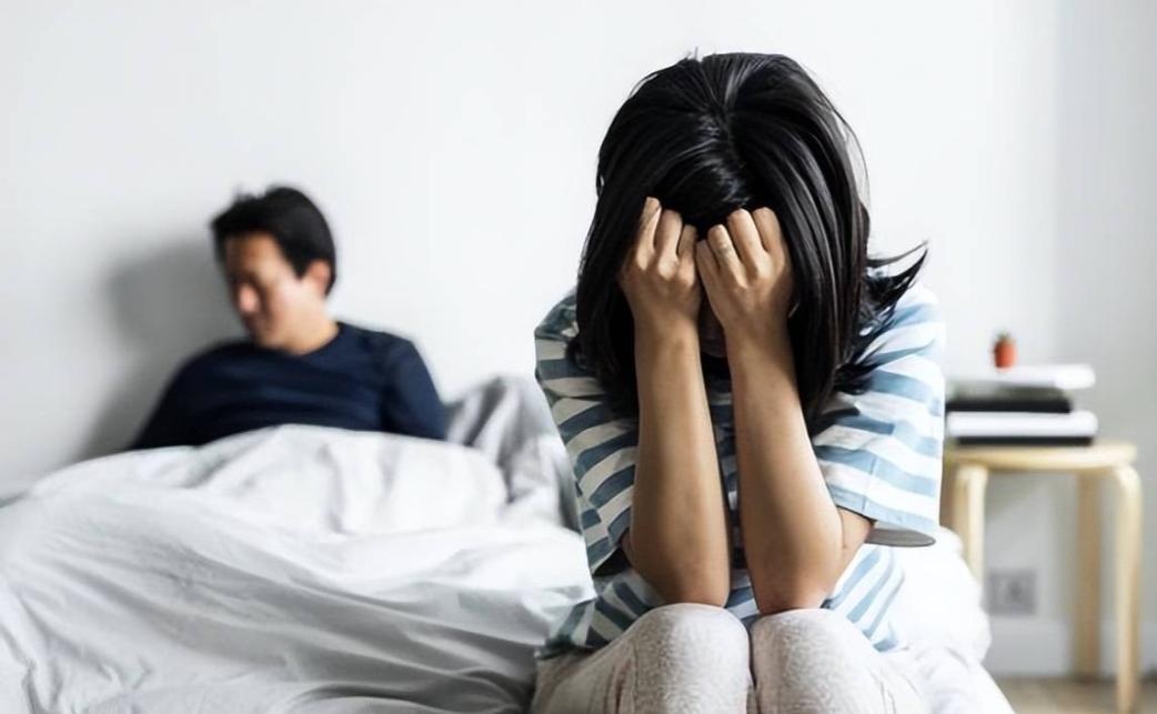天津，一女子隐忍丈夫婚内出轨十几年，本以为有孩子在丈夫能回归家庭，没想到，他在外