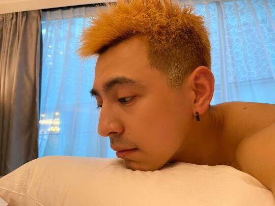 gai溜子叛逆男孩