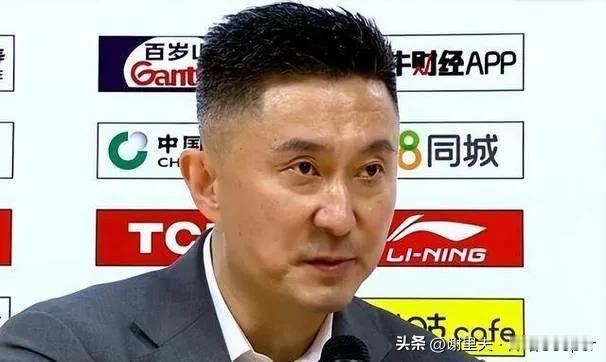 杜锋看过广厦首轮比赛有些发慌，王博只用70％实力稳赢山西，同时羡慕嫉妒辽宁男篮，
