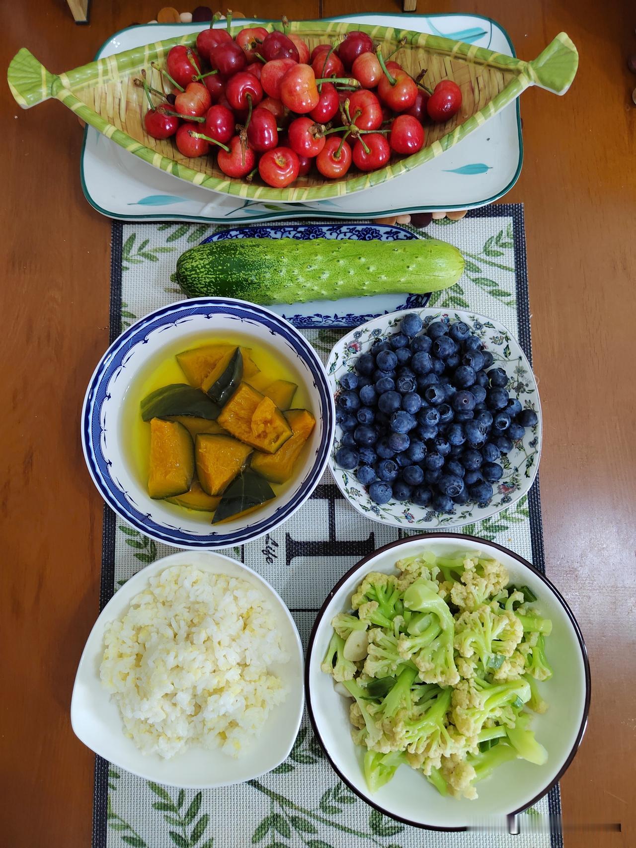 不知大家发现没有？人越老，觉得日子过得越快！

常常是，一天觉得还没干啥呢，就日