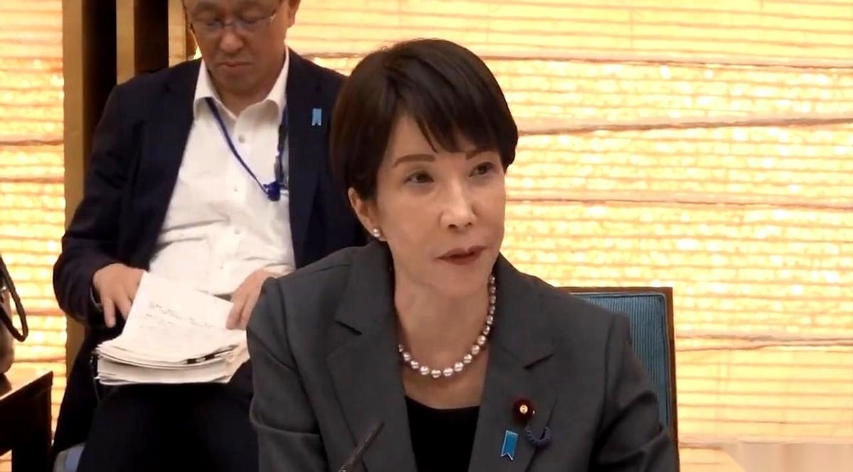 中国商务部一张名单，直接拍在了日本20家实体的桌上。
前一天，日本防长还在首尔跟