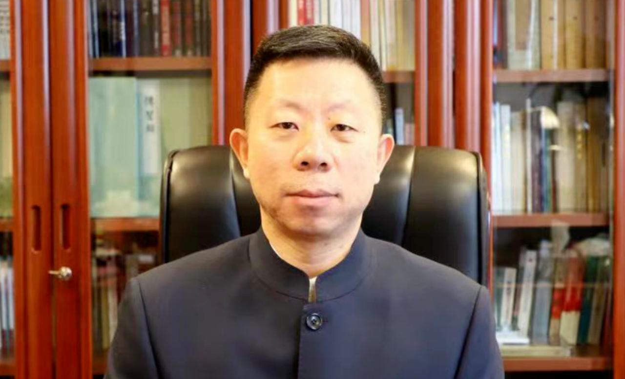 近日，中国驻菲律宾大使井泉在公开场合的一番表态引发广泛关注。针对近期反华势力在菲