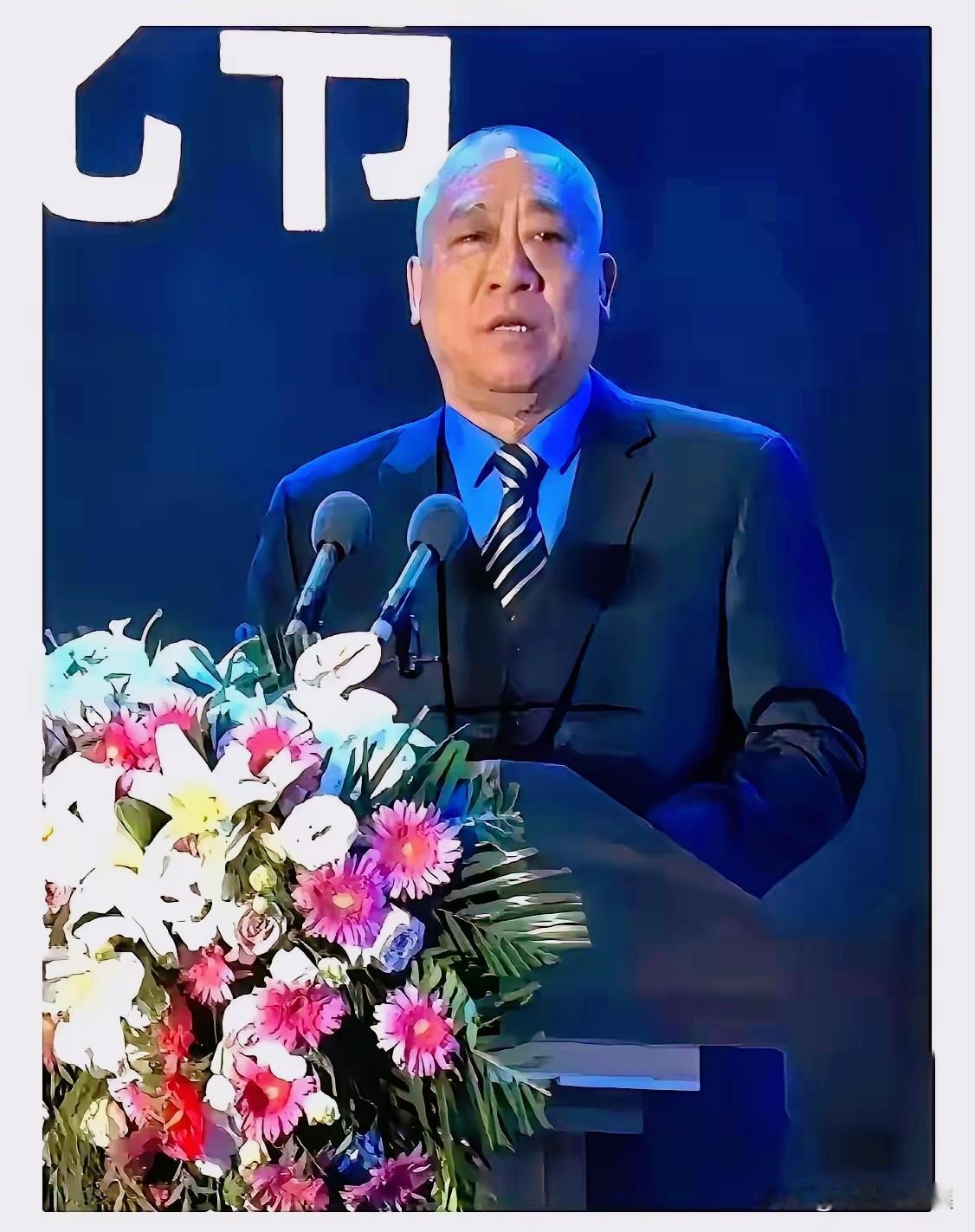 大家都被河南矿山给骗了，就是那个老总叫崔培军的，每年年会都给员工发几千万现金的河