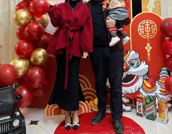 吃了哑巴亏！昨天我给孙子办周岁宴，特意请了五星级酒店的大厨掌勺，每桌按照968的