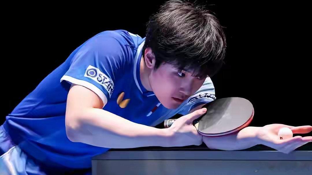 漂亮！34岁黄镇廷3-1大胜张本智和 取经薛飞终结六连败黄镇廷3比1张本智和 北