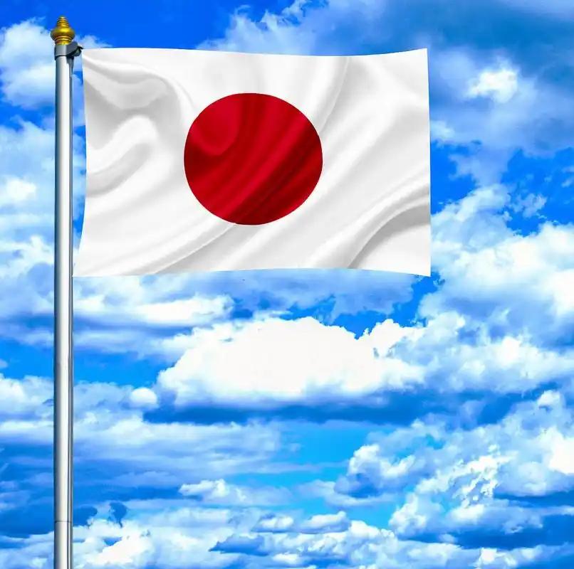 大家发现没？日本这几天放出引进核潜艇的风声，全网都在吵带不带核弹，其实这完全是看