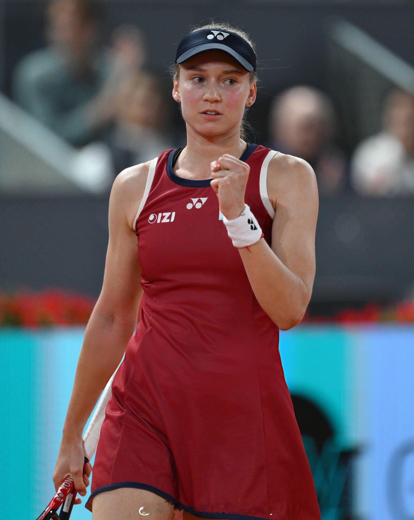 莱巴金娜淘汰萨卡里🔥WTA1000罗马站第二轮，前赛会冠军莱巴金娜以6-4 6