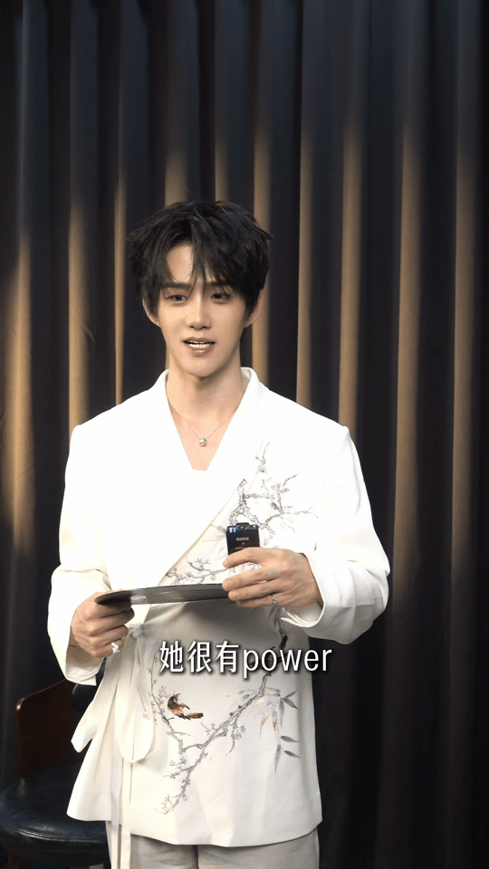 徐子未的愿望清单是和邓紫棋合唱徐子未公开理想合作人选，直接心动锁定邓紫棋！他偏爱