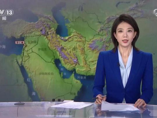 各位老铁，今儿咱聊点扎心又好笑的事儿。

您问阿联酋挨伊朗揍冤不冤？我跟您说，四