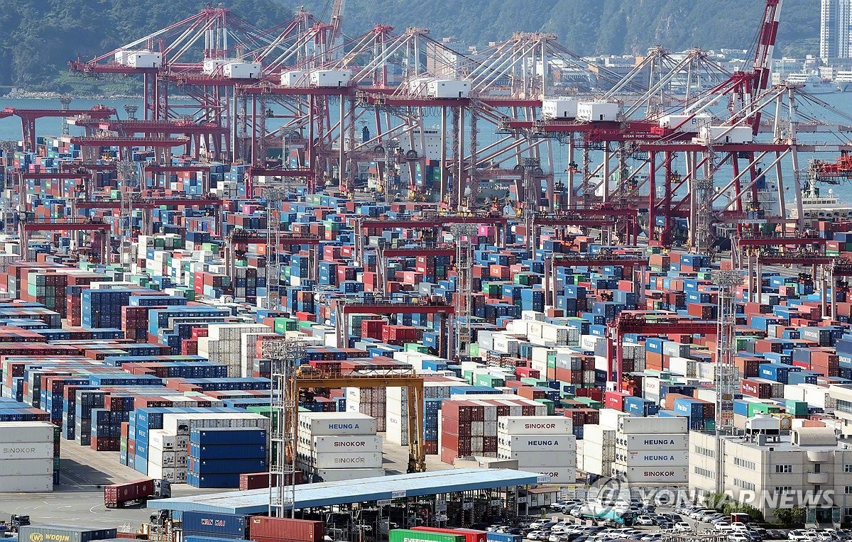 【韩国被美白宫列为非法转运中国商品风险国家】（韩联社）海外新鲜事热点现场 韩联社